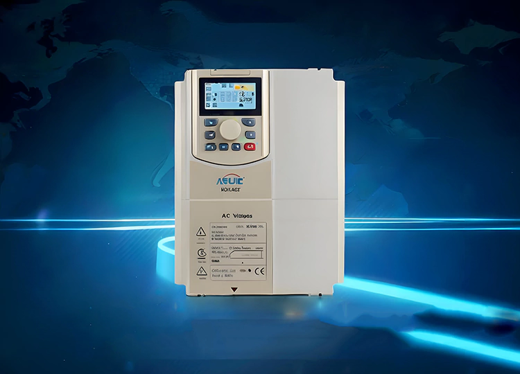 Was ist Universal AC Drive‌?
